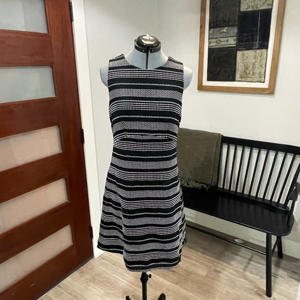 ANN TAYLOR black dress with white stripes